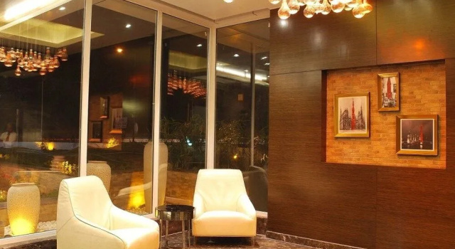 JK Rooms 118 Urban Hermitage, Boek Hotel Nagpur New Delhi