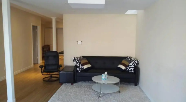 Апартаменты Pet friendly, Walkout Ravine basement