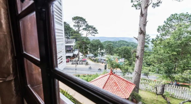 Семейный номер Deluxe Dragon Dalat Hotel