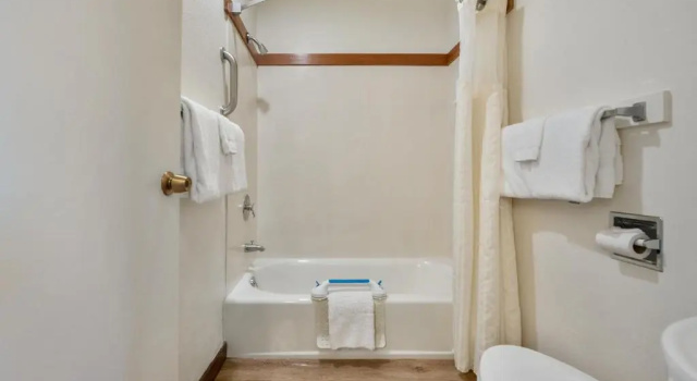 Номер Standard с видом на гавань Harbor Lite Lodge
