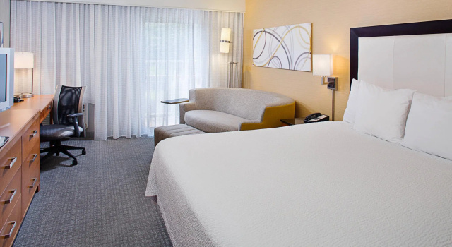 Двухместный номер Standard Courtyard Montvale