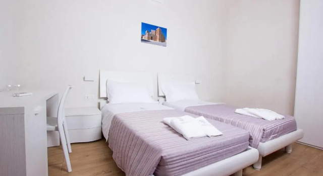 Quarto Latino B&B, Забронировать Отель «постель и завтрак» Отели Альтамура 3 звезды, 3*