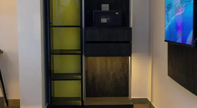 Апартаменты Luxury The Cove Apartments