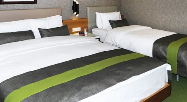 Трёхместный номер Standard The Crater Hotel