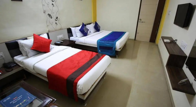 OYO Rooms Visat Gandhinagar Highway Chandkheda, Забронировать Отель Ахмадабад штат Гуджарат
