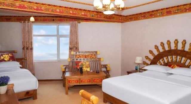 Люкс Deluxe Shangri-La Gu Yue Boutique Guesthouse
