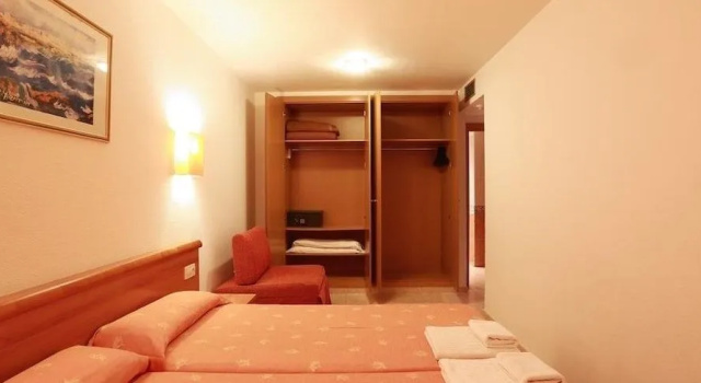 Apartamento cerca de centro de Spa, Varaa Lomakeskus Tarragonès lomakohteet, Lomakeskus