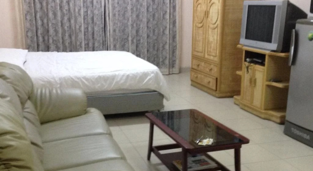 Mai Lu Si Guesthouse, Забронировать Отель Центральная Паттайя 