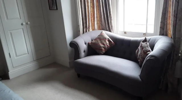Town House Bridport Dorset, Забронировать Отель Отели Jurassic Coast с парковкой, Парковка