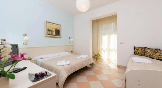 Трёхместный номер Standard Hotel Bruna