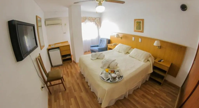 Двухместный номер Superior Hostal del Sol