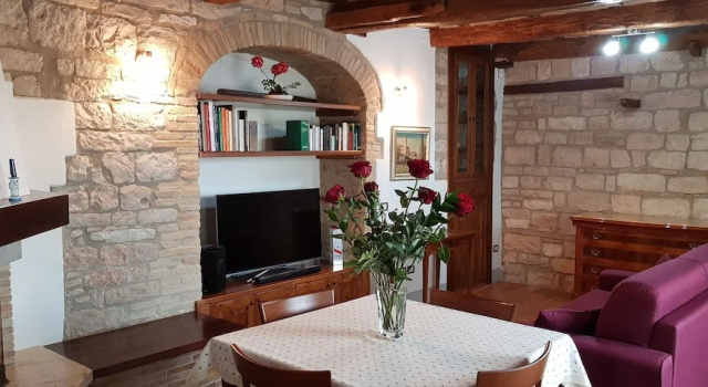 Casale del Gelso, Book Hotel Cagli hoteller med pool, Swimmingpool