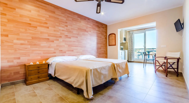 Apartamentos Blancala, Book Lejlighed Cala Blanca Menorca