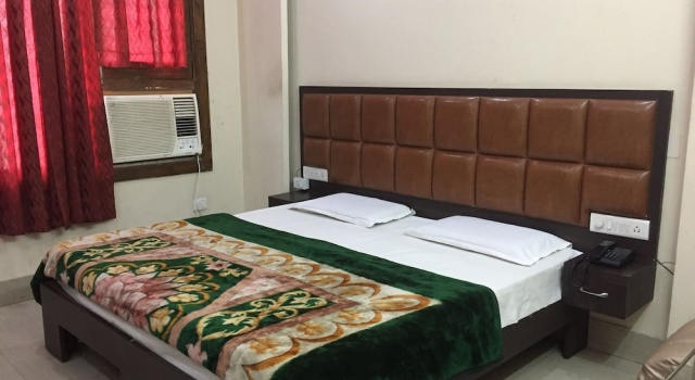 Hotel New Karan, Забронировать Отель Катра Джамму и Кашмир