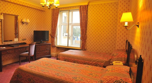 Westland Hotel