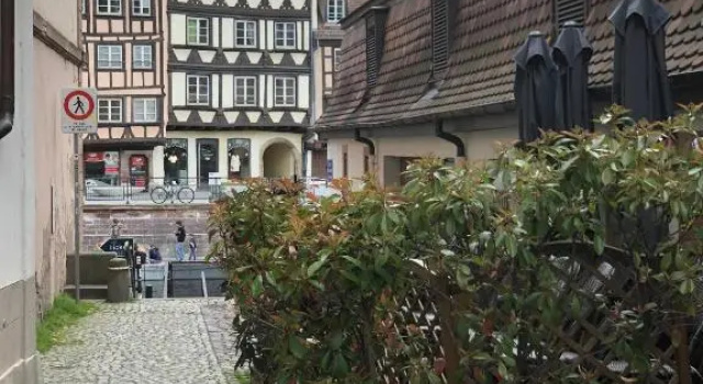 L'Ecluse - Studio Cosy, Calme, Hyper-Centre Strasbourg, Забронировать Апартаменты/квартира Апартаменты Strasbourg Eurometropole, Апартаменты/квартира