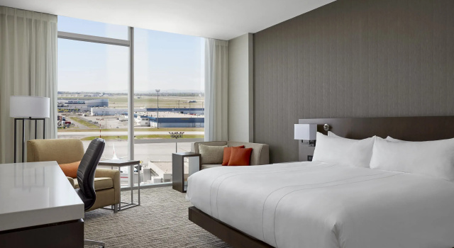 Calgary Airport Marriott In-Terminal Hotel, Забронировать Отель Калгари Calgary Region