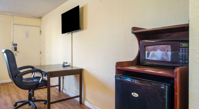 Двухместный номер Standard Americas Best Value Inn Danville