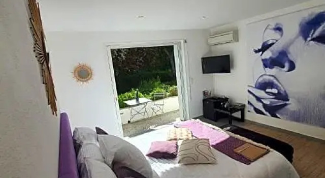 Les LODGES EVA LEA, Rezervovat Hotel Lecci Korsika