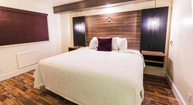 Hotel on Monroe, BW Signature Collection, Забронировать Отель Рочестер Finger Lakes