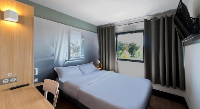 Двухместный номер Standard B&B HOTEL Pau Zénith