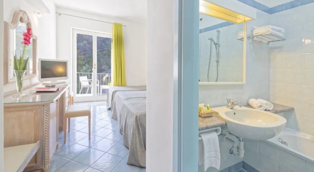 Трёхместный номер Classic с балконом Hotel San Giorgio Terme