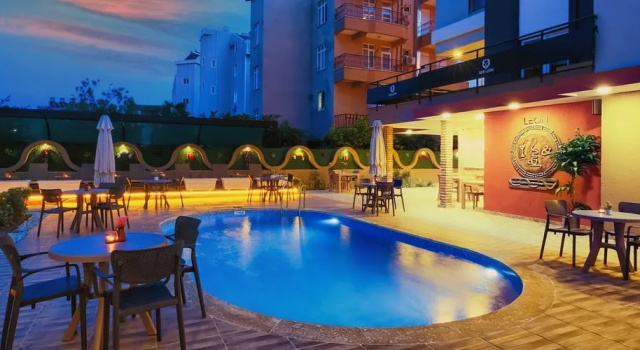 Side Leon Hotel