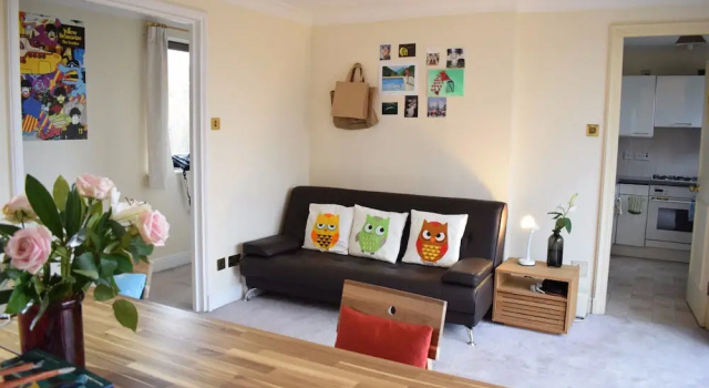 1 Bedroom Flat With River Views, Varaa Hotelli 3-tähden hotellit Merseyside:ssä, 3*
