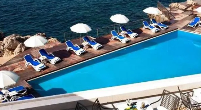 Номер Luxury с балконом Royal Palm Hotel