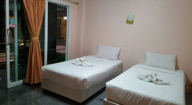 B and B Hotel