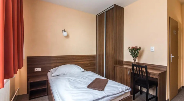 Номер Standard City Hotel B&B, reception 24 7, 800m od-from R1, free parking