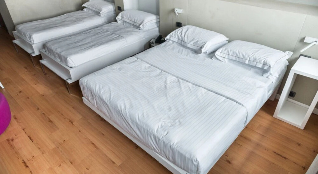 Двухместный семейный люкс Point Hotel