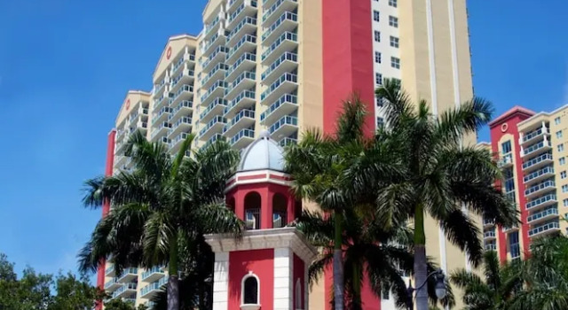 Global Luxury Suites in Sunny Isles, Забронировать Отель Санни-Айлс-Бич Miami Metropolitan Area