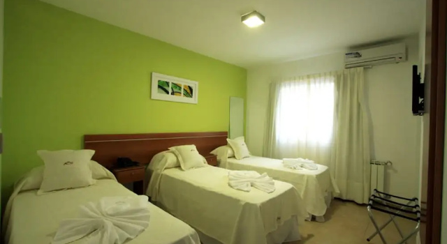 Hotel Rio, Забронировать Отель Вилья-Карлос-Пас Punilla Valley, рядом с Cuckoo Clock