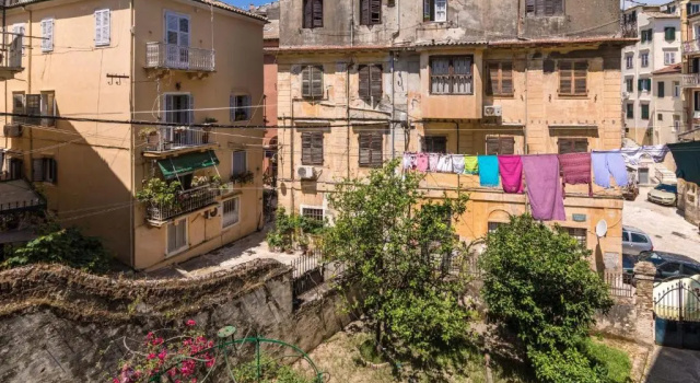 Апартаменты Ilia Old Town Apartment