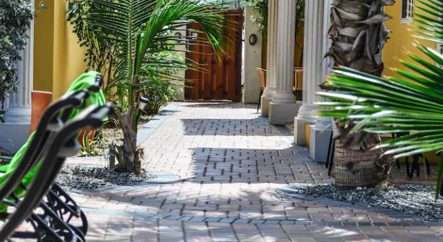 Апартаменты с 2 комнатами Aruba Tropic Apartments