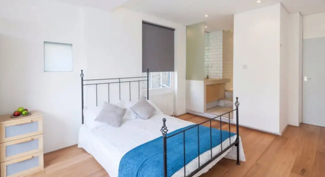 Stunning 2Bed Home with 2 Balconies in Camberwell, Забронировать Отель Отели Лондона с парковкой, Парковка