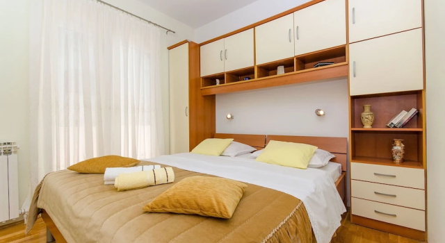Apartments Jerko, Varaa Huoneisto Brac Island 
