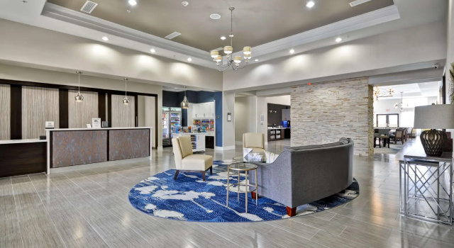 Homewood Suites by Hilton New Braunfels, Забронировать Отель Отели Greater San Antonio с парковкой, Парковка