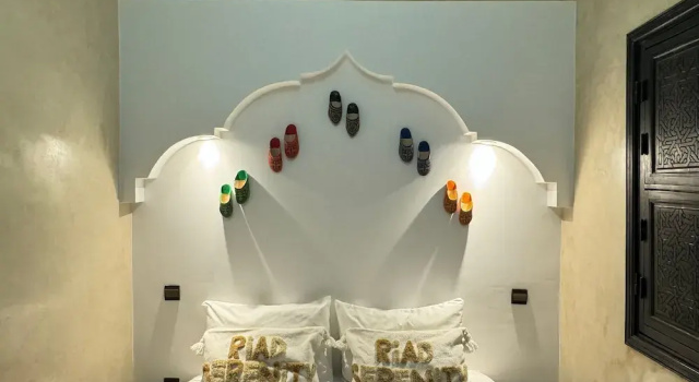 Riad dar serenity, Забронировать Отель «постель и завтрак» Отели Марракеша 4 звезды, 4*