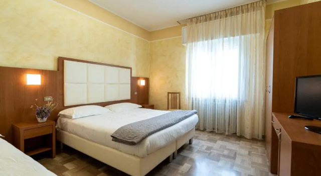 Двухместный номер Standard Hotel Tirsus