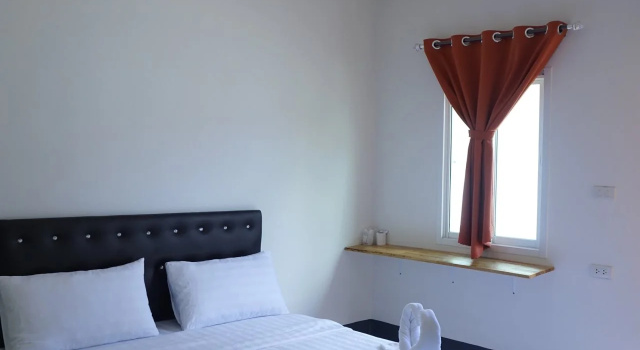 Bandan Resort, Забронировать Курортный отель Отели Sukhothai Province с парковкой, Парковка