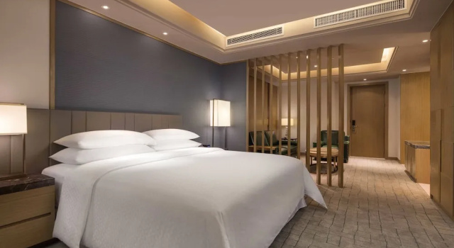 Люкс c 1 комнатой с видом на город Four Points by Sheraton Hefei, Baohe