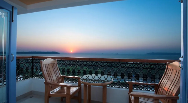 Двухместный номер Premium с балконом и с видом на море Varanda Do Mar