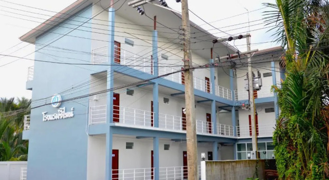 C9 Hotel - โรงแรมซีไนน์, Varaa Hotelli Trang Trang