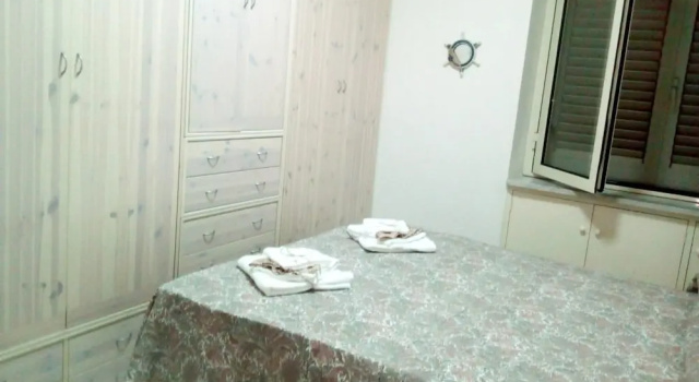 2 bedrooms appartement at Gaeta 300 m away from the beach with enclosed garden