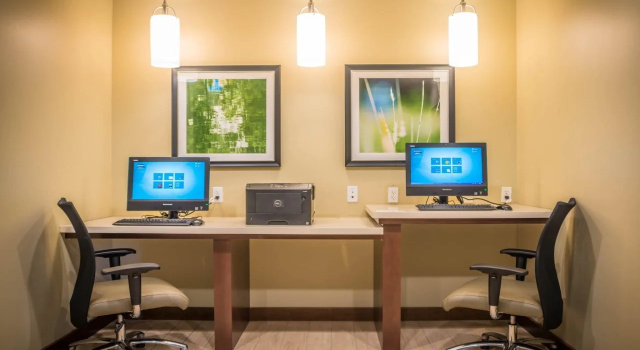 Staybridge Suites Sacramento-Folsom by IHG, Varaa Hotelli Folsom Kalifornia