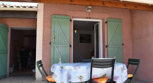 Maison Narbonne, 3 pièces, 6 personnes - FR-1-229B-43, Rezerwuj Hotel Hotele w Aude z Parkingiem, Parking