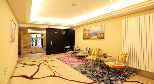 Hong Wei Yi Jia Beijing Wang Jing Hotel, Забронировать Отель Чаоян Пекин, рядом с Wangjing West Station