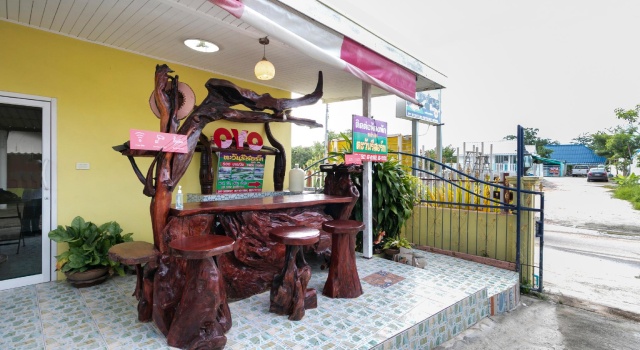 OYO 953 Tawan Resort